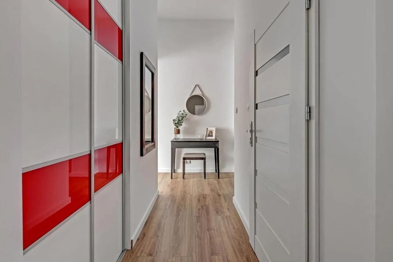 Downtown Aparments City Center Sadova グダニスク 0*,  ポーランド