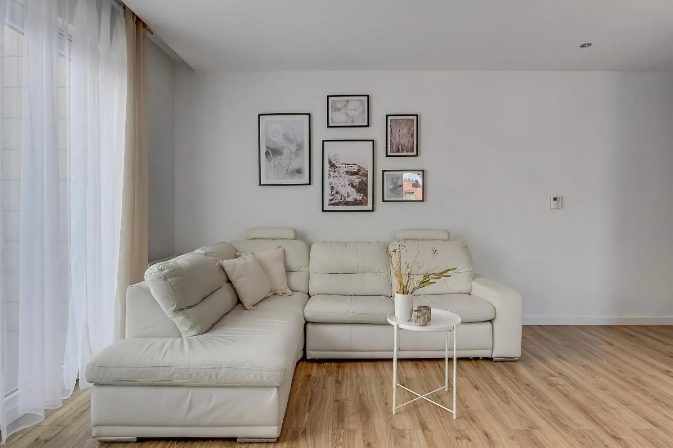 Downtown Aparments City Center Sadova グダニスク 0*,
